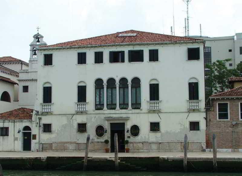 Casa Sant'Andrea Bed & Breakfast Venesia Bagian luar foto